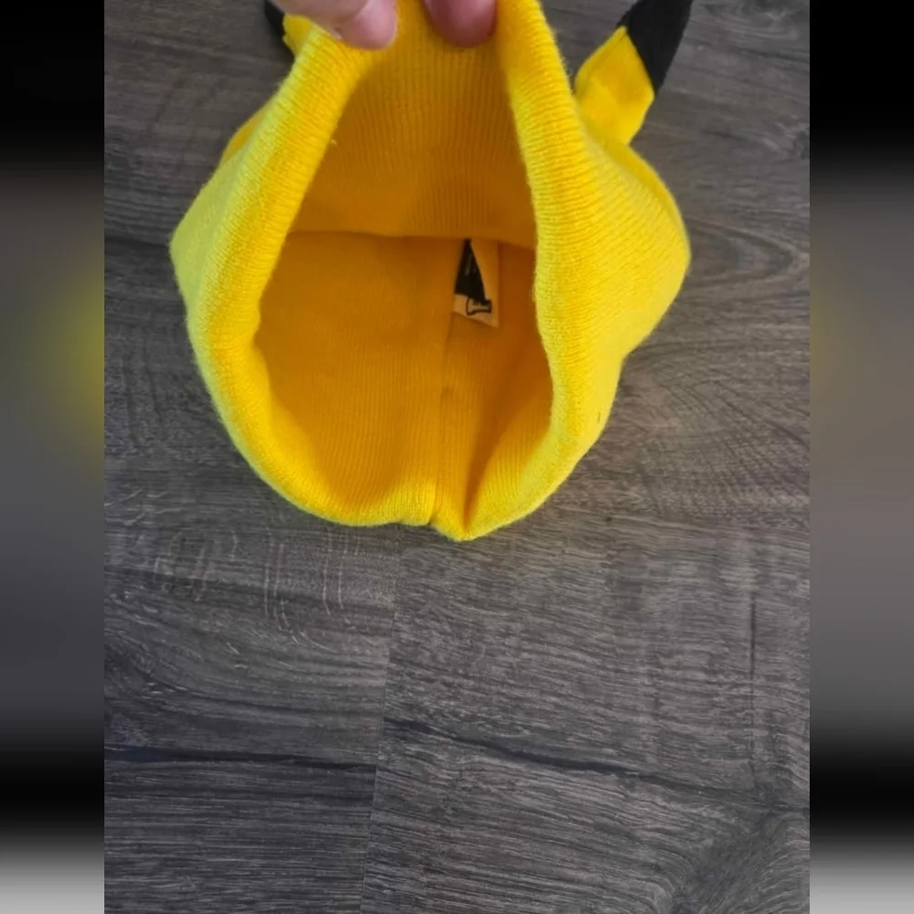 Pokémon Pikachu knit hat beanie